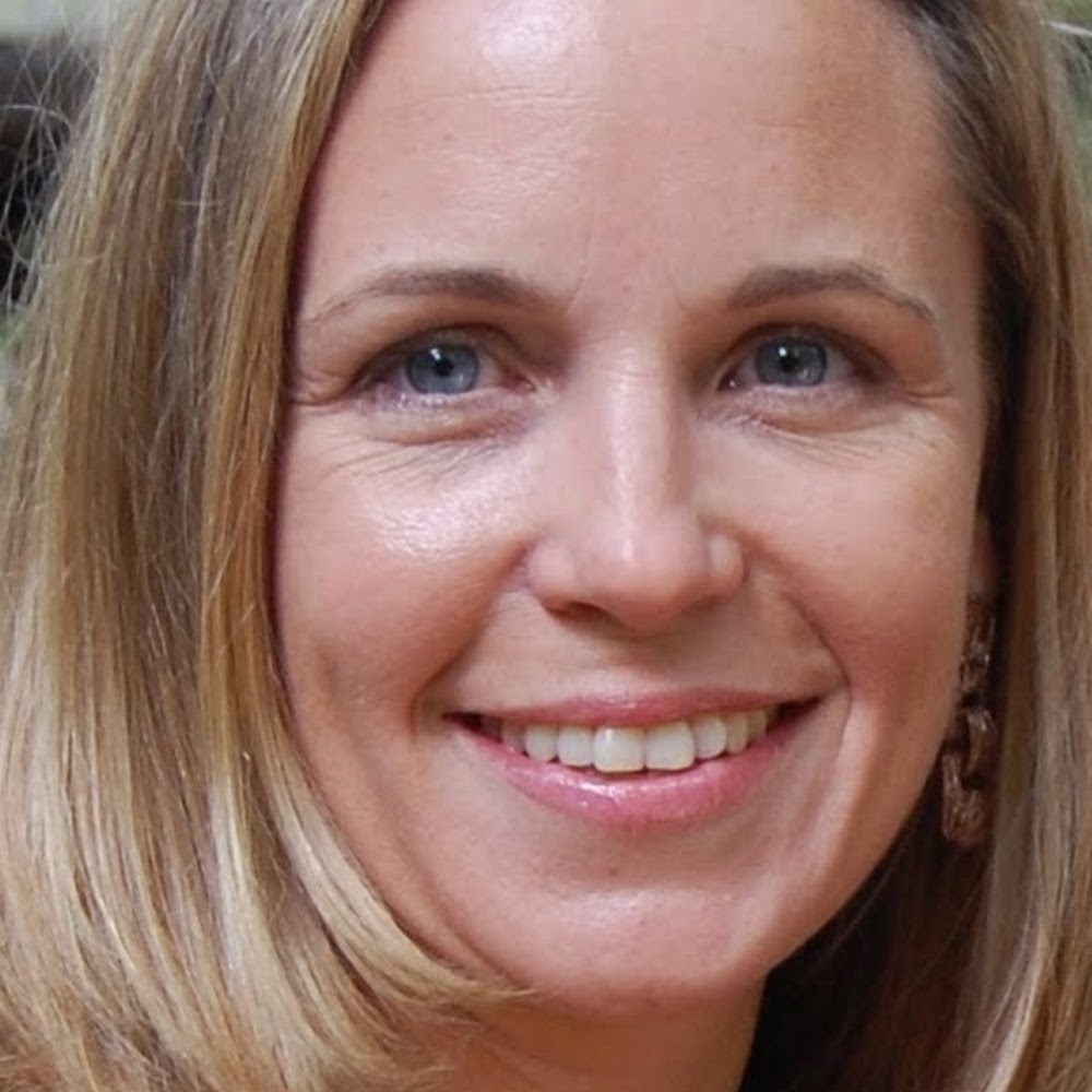 Meet your Posher, Cara